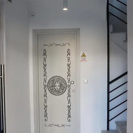 Ocean Pearl Apartment